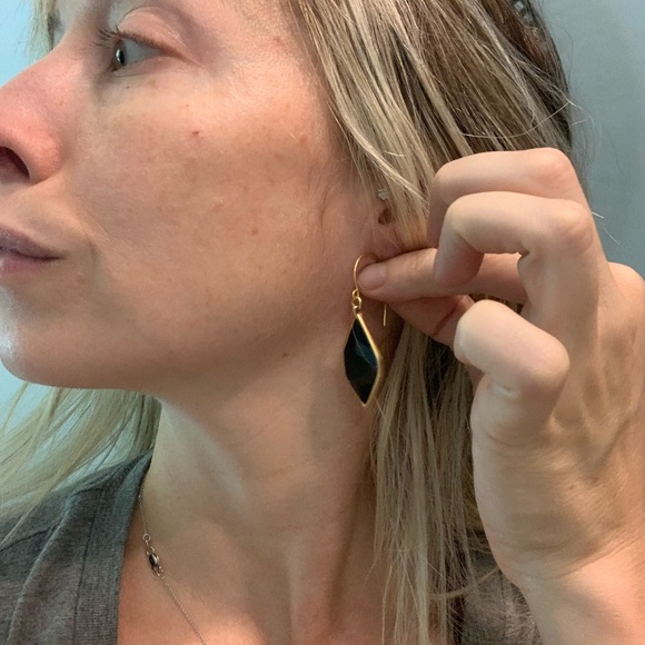 Earring bundle - Picture 3 of 12